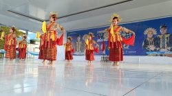 Tari Tradisional Kamori-Mori Warnai Pembukaan Wonderful Wawonii