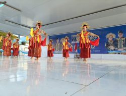 Tari Tradisional Kamori-Mori Warnai Pembukaan Wonderful Wawonii